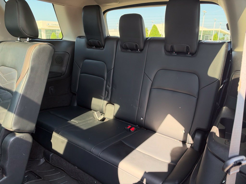 Used 2024 Nissan Pathfinder Platinum w/ Cargo Package FWD image 26