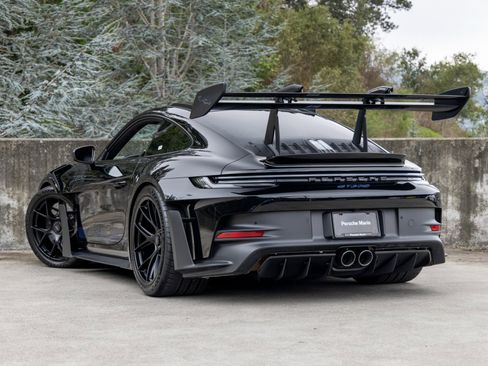 Certified 2025 Porsche 911 GT3 RS image 3