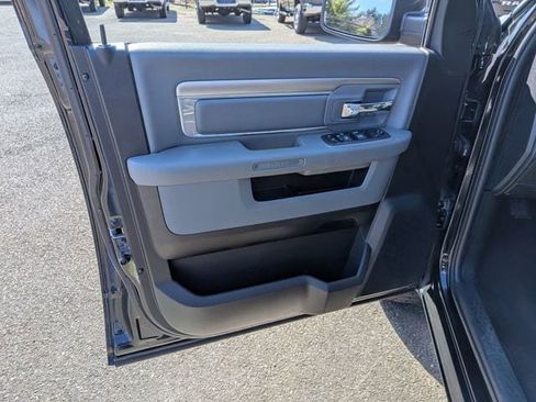 Used 2020 RAM 1500 Classic Warlock w/ Electronics Group AWD/4WD image 9