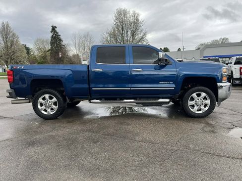 Used 2018 Chevrolet Silverado 2500 LTZ w/ Duramax Plus Package AWD/4WD image 5