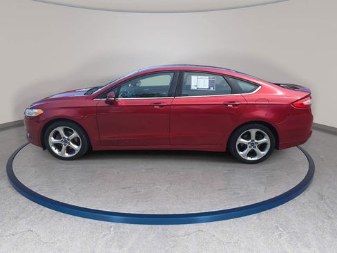 Used 2014 Ford Fusion SE image 8