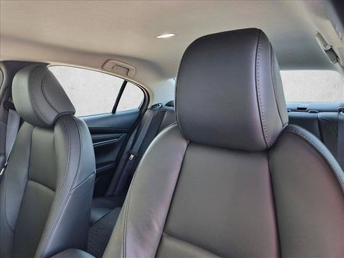 Used 2025 MAZDA MAZDA3 s FWD image 12