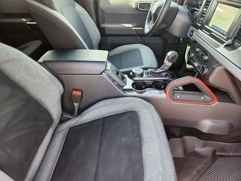 Used 2022 Ford Bronco Big Bend AWD/4WD image 13