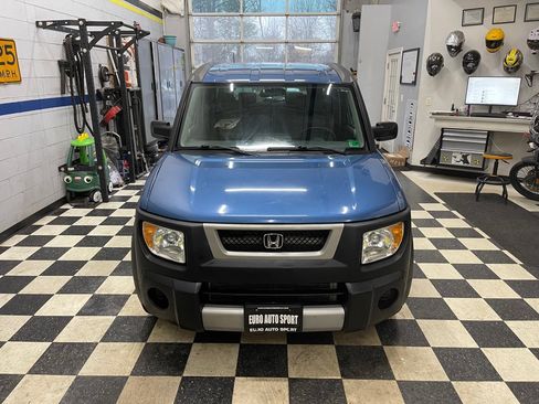 Used 2006 Honda Element EX image 1