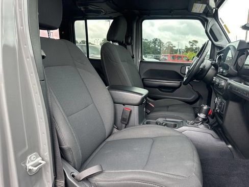 Used 2021 Jeep Wrangler Unlimited Sport AWD/4WD image 24