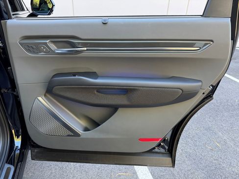 Used 2024 Kia EV9 GT-Line image 51