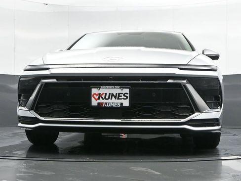 Used 2025 Hyundai Sonata Limited image 52