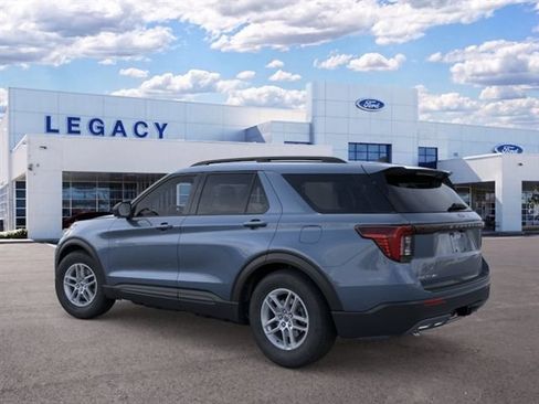 New 2026 Ford Explorer Active RWD image 4