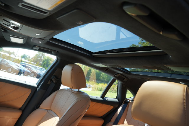 Used 2024 Lexus LS 500 w/ Interior Upgrade Package RWD image 25