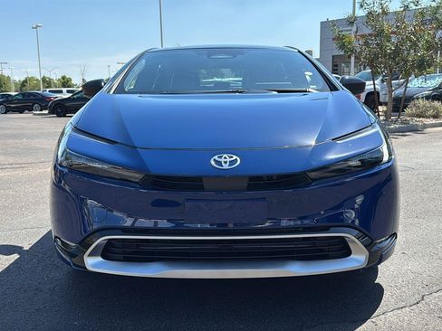 Used 2026 Toyota Prius Plug-In Hybrid FWD image 2