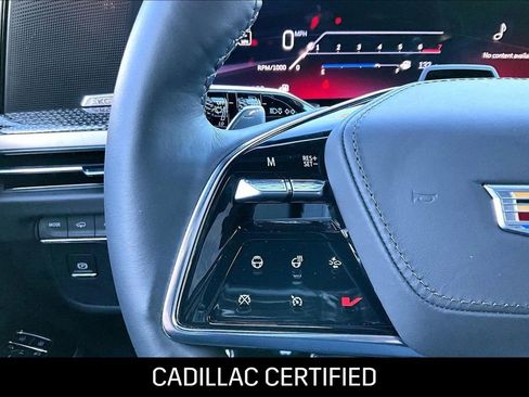 Used 2025 Cadillac Escalade V AWD/4WD image 22