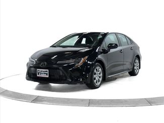 Certified 2022 Toyota Corolla LE video 3