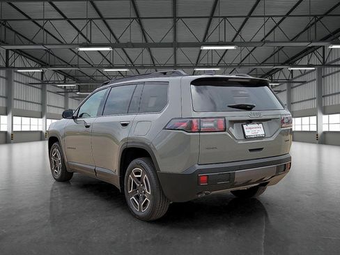 New 2026 Jeep Cherokee Laredo AWD/4WD image 3