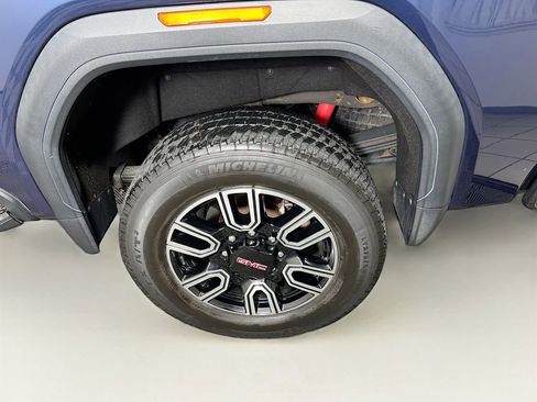 Certified 2021 GMC Sierra 2500 AT4 w/ AT4 Premium Plus Package AWD/4WD image 27