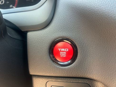 New 2026 Toyota Tundra Limited AWD/4WD image 24