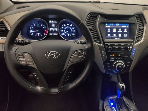 Used 2018 Hyundai Santa Fe Sport FWD image 22