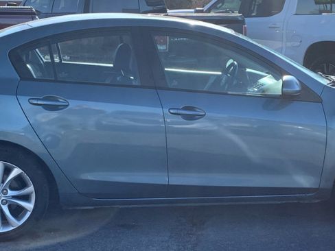 Used 2011 MAZDA MAZDA3 s Grand Touring image 6