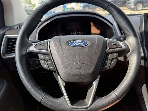 Used 2022 Ford Edge SEL AWD/4WD image 17