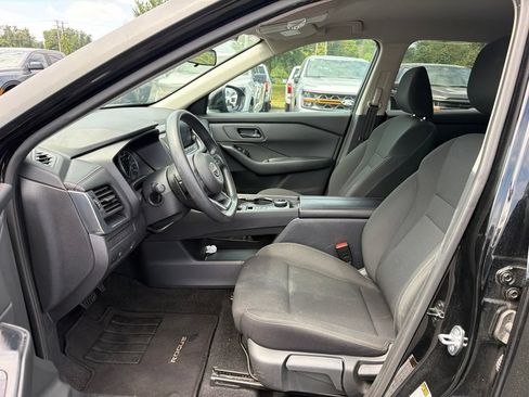 Used 2024 Nissan Rogue S AWD/4WD image 8