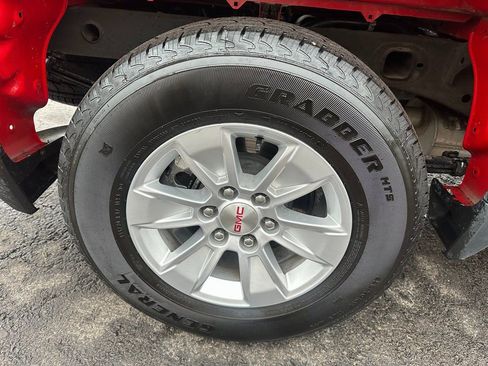 Used 2024 GMC Sierra 1500 Pro w/ Pro Value Package image 28