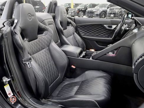 Used 2017 Jaguar F-TYPE SVR AWD/4WD image 25