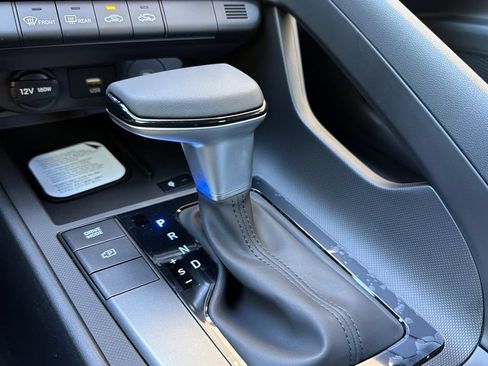 New 2026 Hyundai Elantra Sport FWD image 17