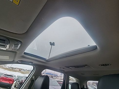 Used 2022 Kia Telluride S image 20