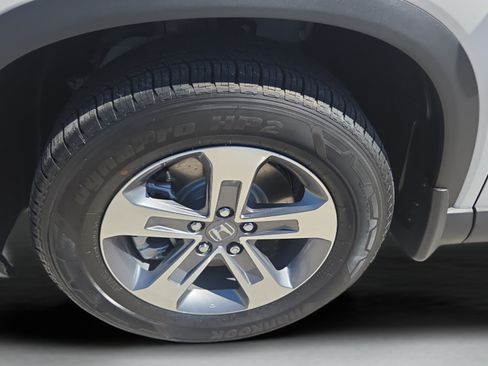 Used 2026 Honda Pilot EX-L image 37