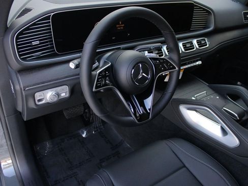 Used 2026 Mercedes-Benz GLE 350 4MATIC image 4