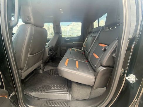 Used 2023 GMC Sierra 1500 AT4 w/ AT4 Premium Package AWD/4WD image 26