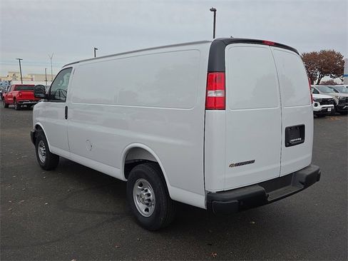 New 2025 Chevrolet Express 2500 Work Van w/ Driver Convenience Package image 3