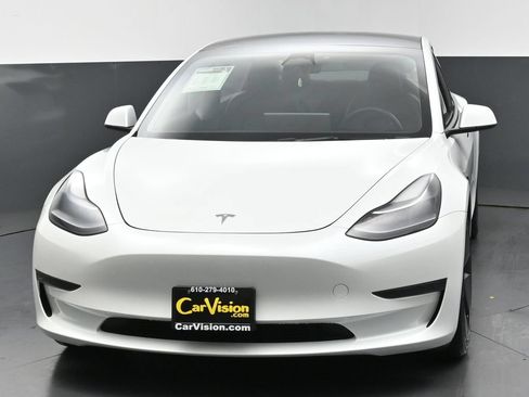 Used 2023 Tesla Model 3 Standard Range RWD image 7