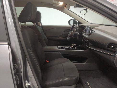 Used 2023 Nissan Rogue S AWD/4WD image 21