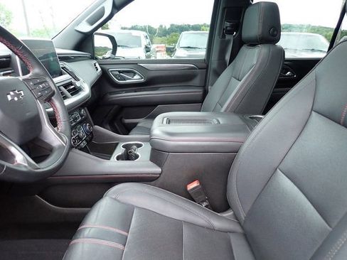Used 2023 Chevrolet Tahoe RST w/ Luxury Package AWD/4WD image 11