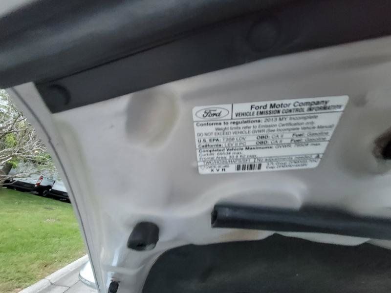 Used 2013 Lincoln MKT AWD image 73