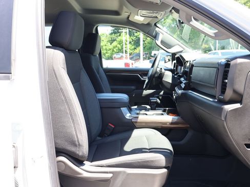 Certified 2025 Chevrolet Silverado 1500 RST w/ Max Trailering Package AWD/4WD image 38
