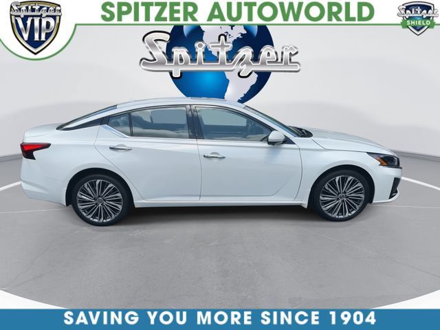 Used 2023 Nissan Altima 2.5 SL AWD/4WD image 9