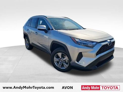 Used 2022 Toyota RAV4 XLE w/ Convenience Package image 1