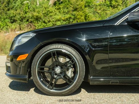 Used 2013 Mercedes-Benz E 63 AMG Wagon image 4