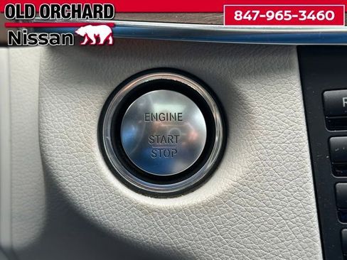 Used 2014 Mercedes-Benz E 350 4MATIC Sedan image 18