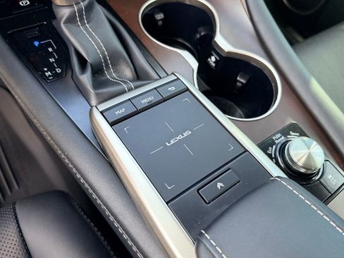 Certified 2022 Lexus RX 350 FWD w/ Premium Package image 23