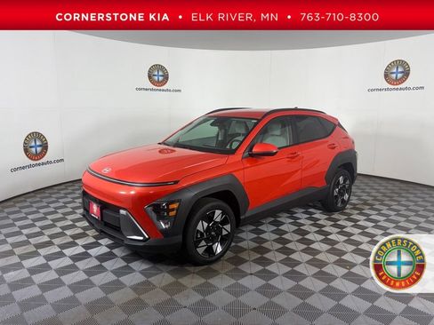 Used 2025 Hyundai Kona SEL AWD/4WD image 1