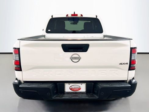 Used 2023 Nissan Frontier S w/ Technology Package AWD/4WD image 5