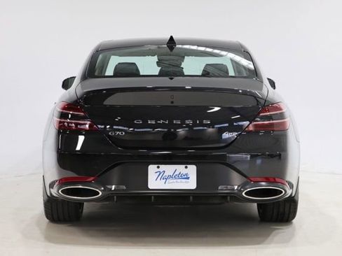Used 2026 Genesis G70 2.5T Prestige image 7
