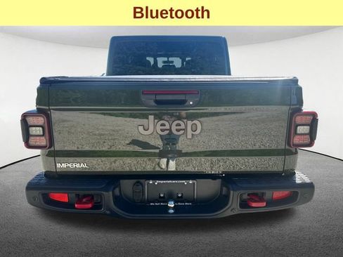 Used 2021 Jeep Gladiator Rubicon AWD/4WD image 11