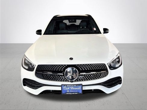 Used 2022 Mercedes-Benz GLC 300 4MATIC image 3