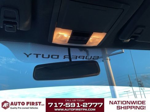 Used 2011 Ford F250 Lariat w/ Lariat Interior Pkg AWD/4WD image 28