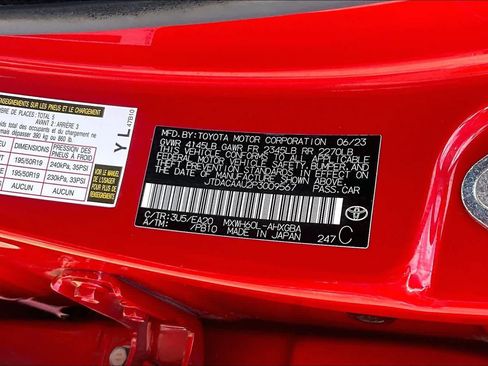 Used 2023 Toyota Prius XLE FWD image 34