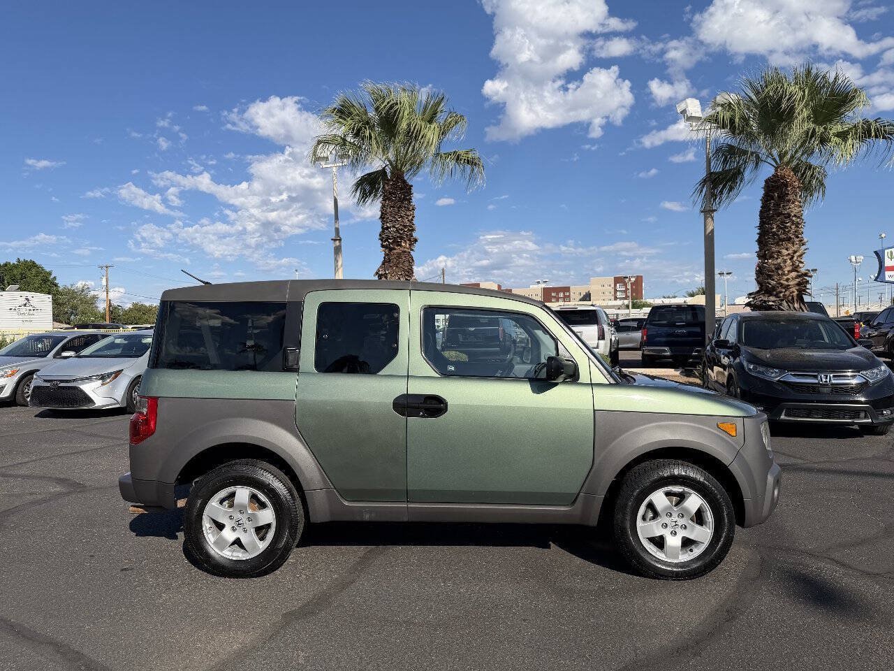 Used 2004 Honda Element EX image 5