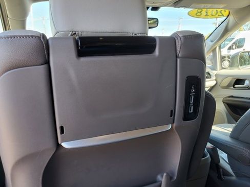 Certified 2018 Chrysler Pacifica Touring-L Plus image 27